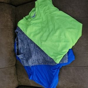 Lot of Dri Fit Shirts size S (4 shirts)